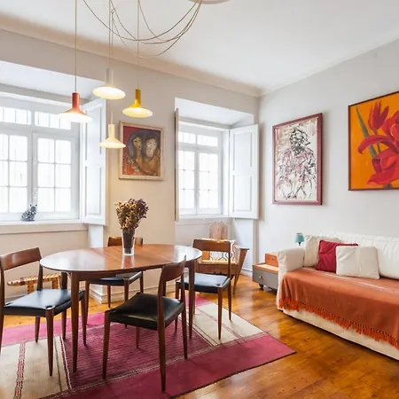 Flh Janelas Verdes Charming Flat